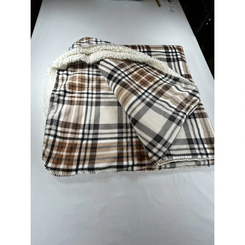 Montauk Autumn Plaid Polyester Flannel Blanket 48
